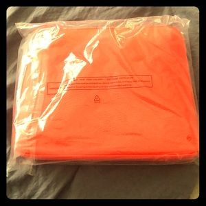 India Hicks NWT the insider- flamingo clutch